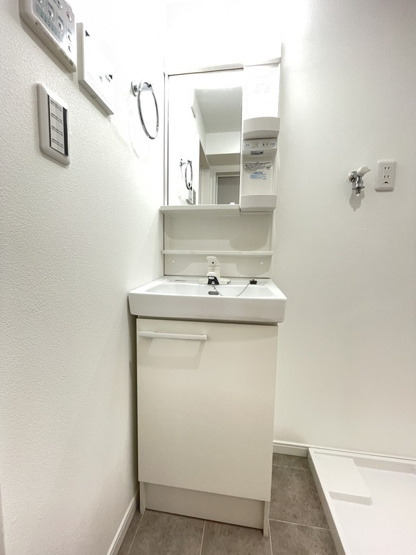 【洗面所】