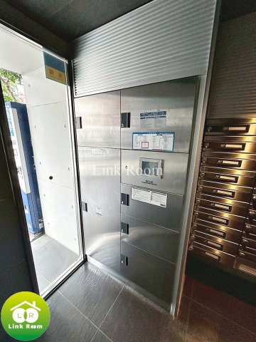 ヴァローレスパジオ清澄白河のエントランス