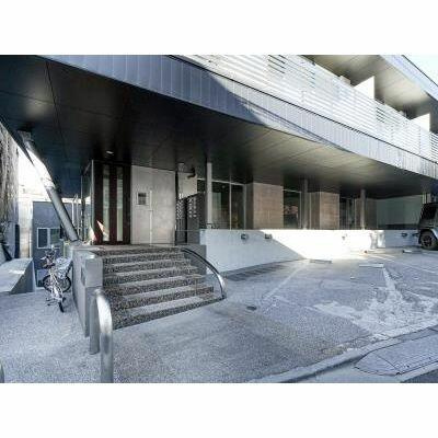 港区元麻布３丁目の賃貸マンションのエントランス|外観 
