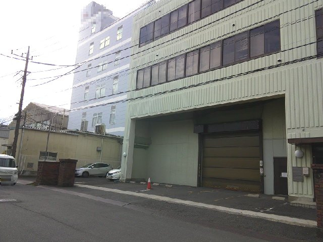 日野市新町５丁目の倉庫