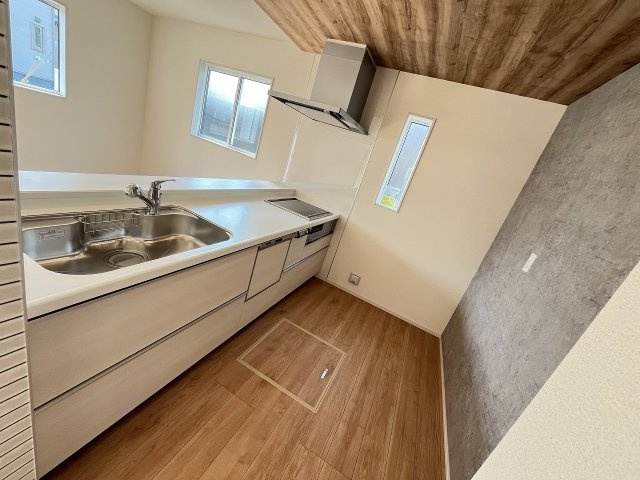 【キッチン】 | 福岡市早良区有田5丁目　1号棟（全2棟）【仲介手数料無料・0円】 | 現地写真。