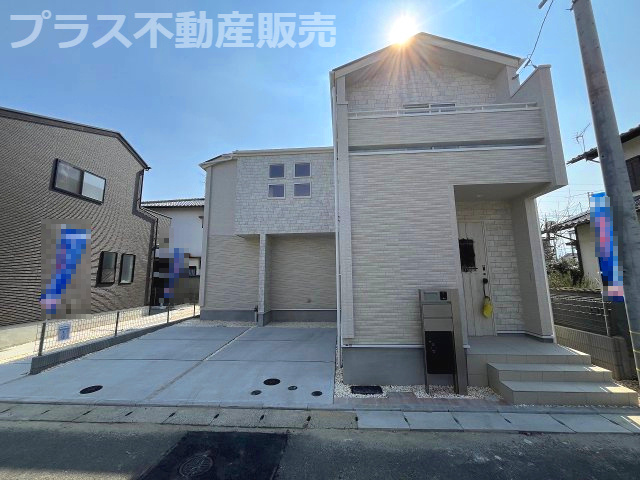 【外観】 | 福岡市早良区有田5丁目　1号棟（全2棟）【仲介手数料無料・0円】 | 現地写真。プラス不動産販売なら、現場の全ての棟をまとめてご見学頂けます。