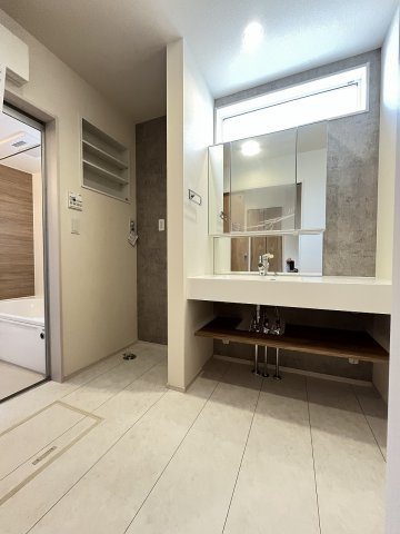 【洗面所】 | 福岡市早良区有田5丁目　1号棟（全2棟）【仲介手数料無料・0円】 | 現地写真。