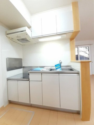 【キッチン】 | ギャランＢ | コンパクトなキッチンで掃除もラクラク