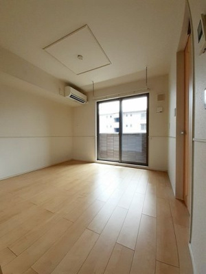 【居間・リビング】 | エルグラード泉 | おしゃれな居間です