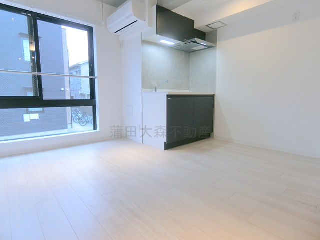 アーデン大森の居間・リビング|洋室7.8帖