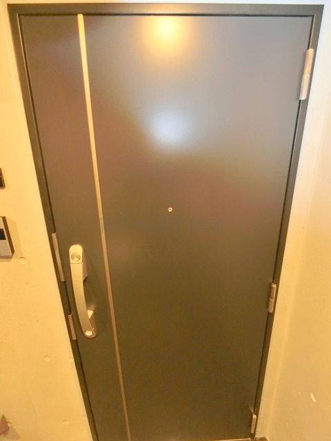 アーデン大森の玄関