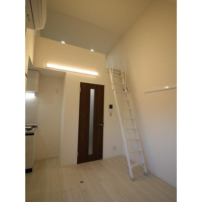 【居間・リビング】 | エクセラン東立石 |  