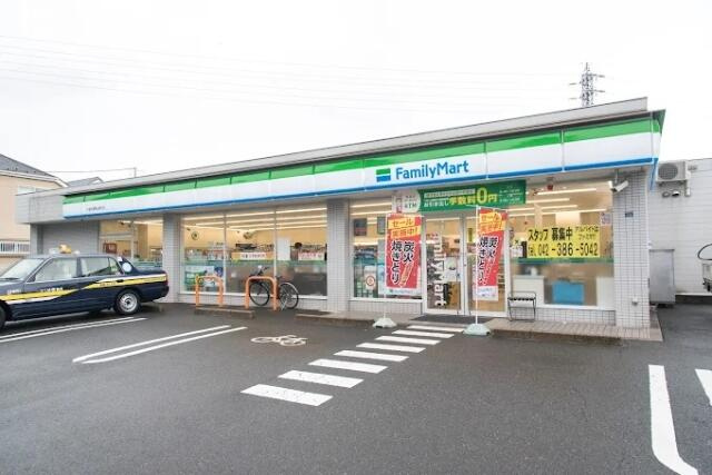 ファミリーマート　小…まで512m