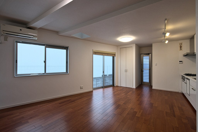 【居間・リビング】