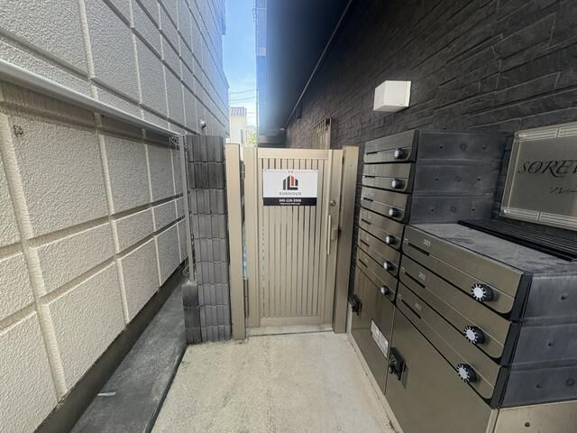 ＳＯＲＥＶＥ大島(ソレーヴ大島)のエントランス