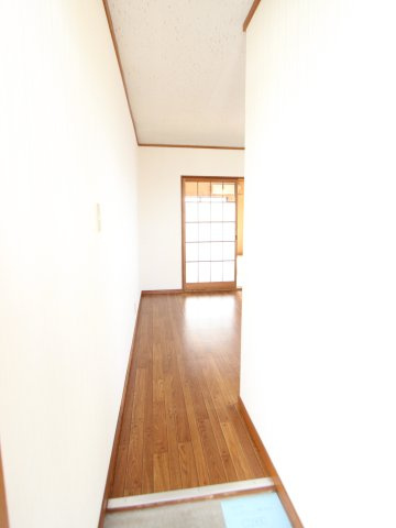 コーポさかいの玄関