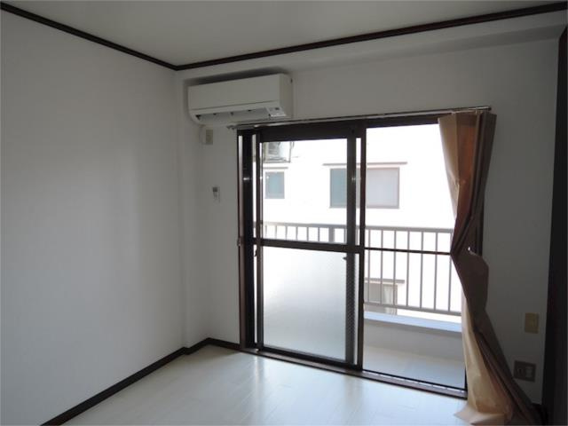 セゾンドゥーのその他|エアコン付で、快適に過ごせます