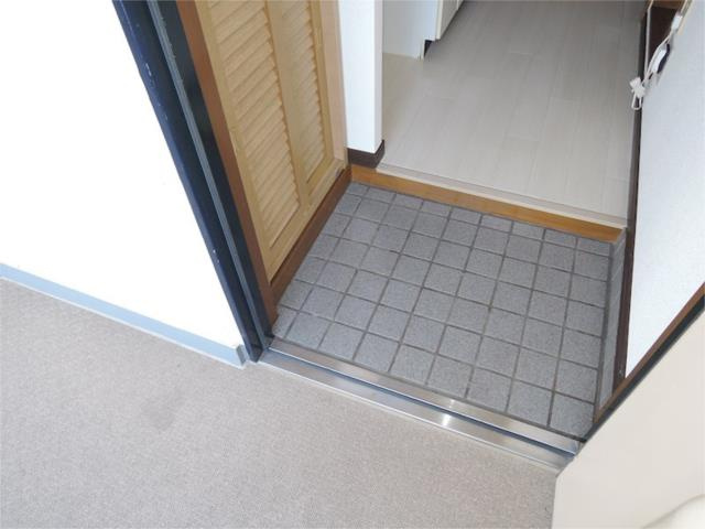 セゾンドゥーの玄関|玄関から室内へ