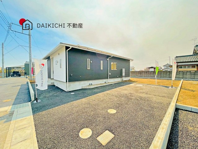 【前面道路含む現地写真】 | CRADLE GARDEN 加須市水深第3　新築戸建　全8棟　5号棟
