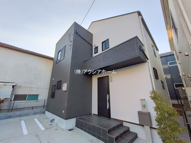 所沢市北中1丁目・全1棟　新築一戸建　～LDK18帖～の外観|2026年1月15日撮影