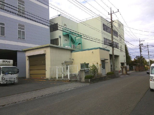 日野市新町５丁目の倉庫