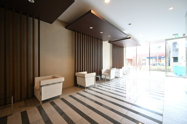 グランプレオ武蔵野のエントランス