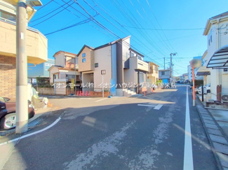 【前面道路含む現地写真】 | 東久留米市前沢4丁目　全1棟　1号棟 | 東久留米市前沢4丁目　全1棟　1号棟