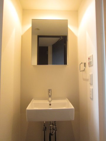 プライムアーバン南池袋の洗面所|※参考写真