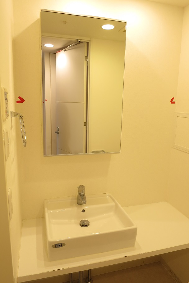 プライムアーバン田園調布南の独立洗面台