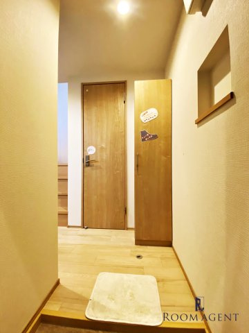 RIZESTルクシアの玄関