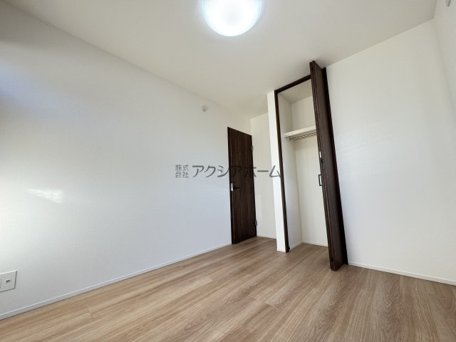 所沢市所沢新町・全1棟　新築一戸建　～階段付小屋裏収納あり～の設備