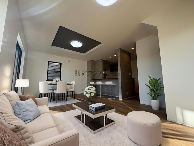 所沢市所沢新町・全1棟　新築一戸建　～階段付小屋裏収納あり～