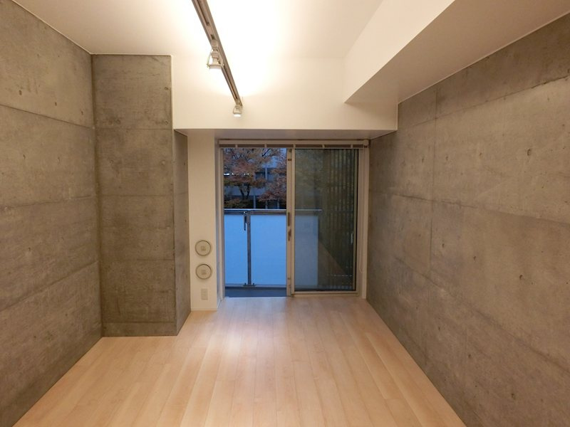 新品家具付きマンション西新宿15(KaGood東京)の洋室