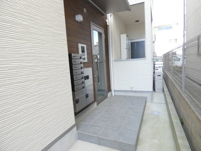 【エントランス】 | ハーモニーテラス紅雲町Ⅱ