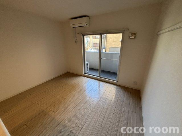 カトルパレ駅南の居間・リビング