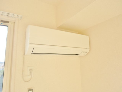 【設備】 | D-room椿 | エアコン