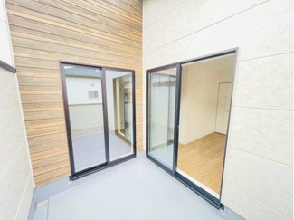 【バルコニー】 | 越谷市宮本町１５期　新築戸建