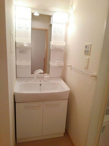 【洗面所】