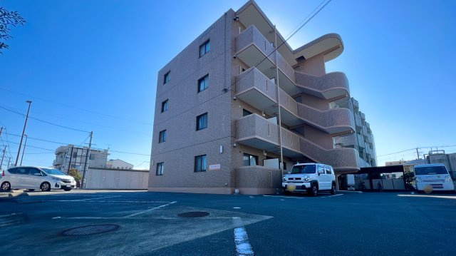 ヴィラ・フォンテーヌの駐車場