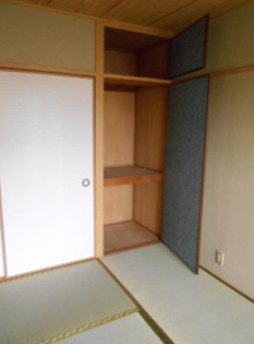 コンフォート西明石の和室