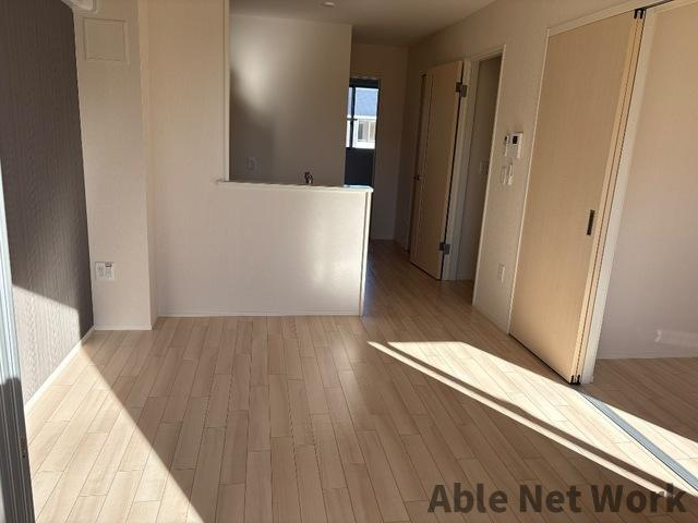 シェーンハイムＢの居間・リビング|１０．７帖のリビング