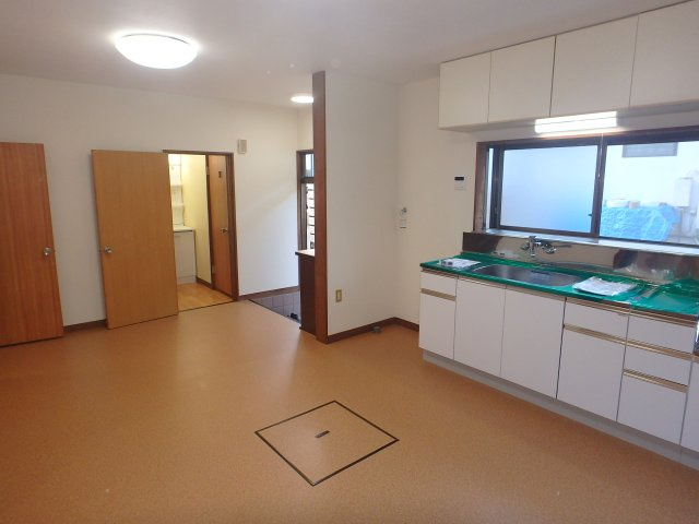 S1749R　須崎貸家の居間・リビング