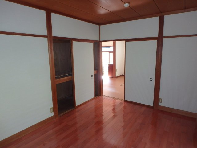 S1749R　須崎貸家の洋室