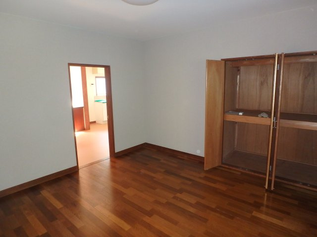 S1749R　須崎貸家の収納