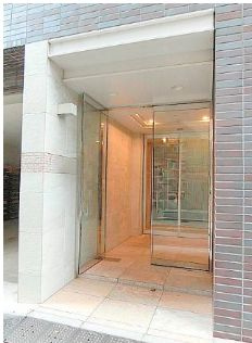 【エントランス】 | ヴィラ・トリシクル | ゆとりのあるエントランスです