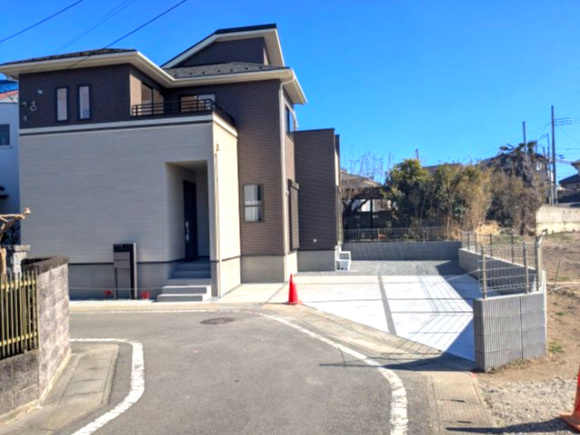 新築戸建　下小塙町の前面道路含む現地写真|前面道路含む現地写真です