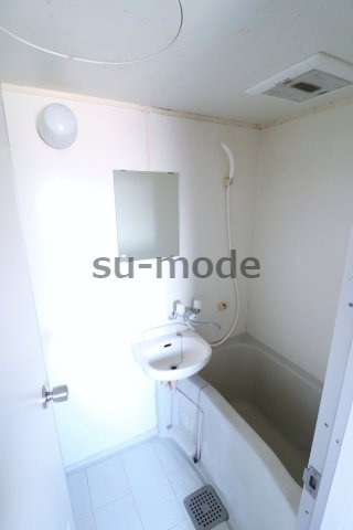 レーブ95の浴室