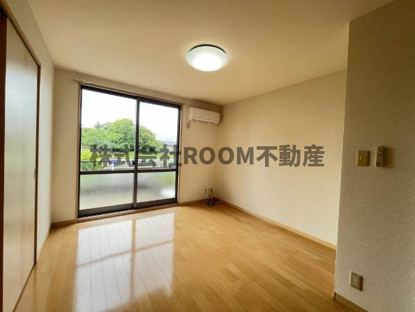 グリーンゲーブルス参番館の居間・リビング|ゆったり過ごせるリビングです