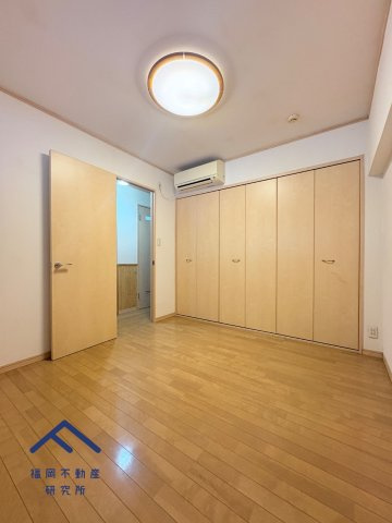 大池シャインハイツの洋室