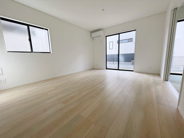 新築戸建・新築建売　本宮市仁井田字糀壇【耐震+制震】五百川小・本宮二中の居間・リビング|【同社施工例】