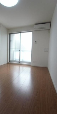 【寝室】 | リブリ・プランドール | 寝室です。