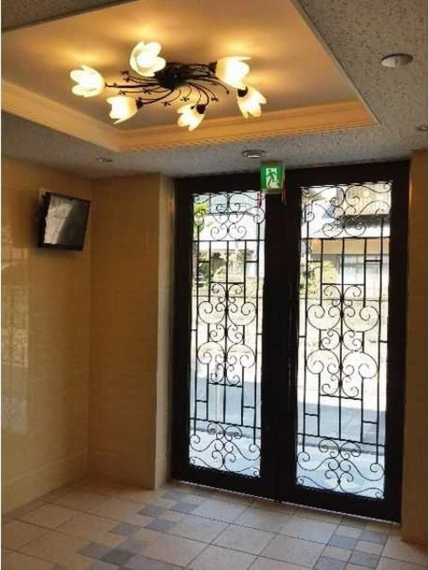 シティライフ本山東のエントランス