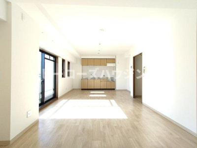 【居間・リビング】 | CALME J-1 | ※2025年11月下旬撮影！