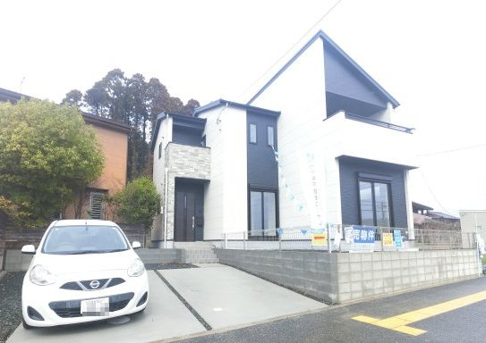 鳥栖市平田町2期　1号棟の外観|おしゃれな外観です